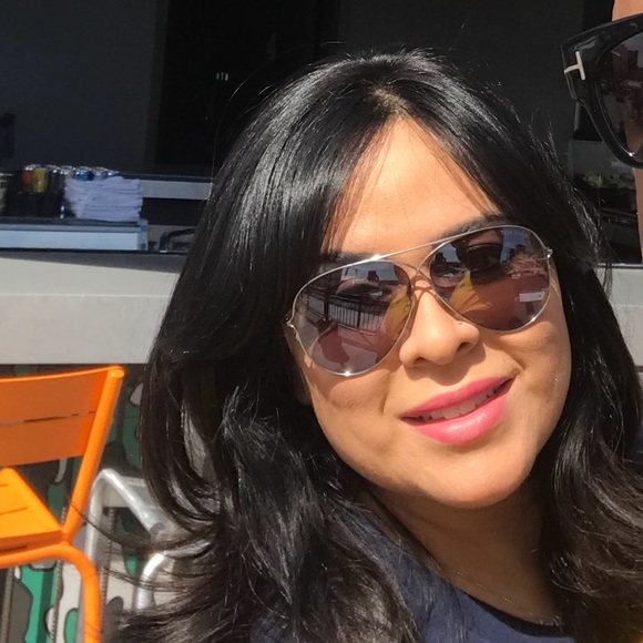 Meet your Posher, Shveta - Picture 1 of 1